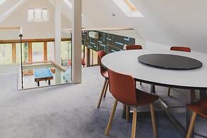 TYE Barn 5BR With Games Room Pet Friendly