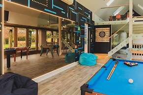 TYE Barn 5BR With Games Room Pet Friendly