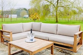 TYE Barn 5BR With Games Room Pet Friendly