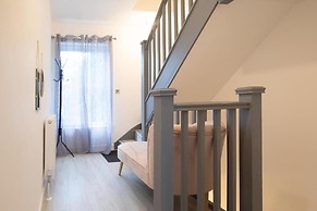 Quartz 2BR Apart With Garden NR Abbey Stadium