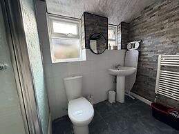 Riverside Cambridge House - Garden Log Burner Waterfront View