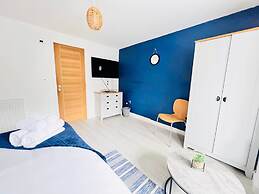 Tanzanite Ground Floor 2BR Apart Pet Friendly