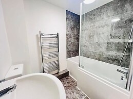 Tanzanite Ground Floor 2BR Apart Pet Friendly