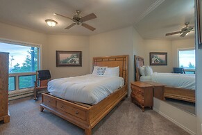 Empress Island Manor