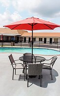 7 Gables Motel