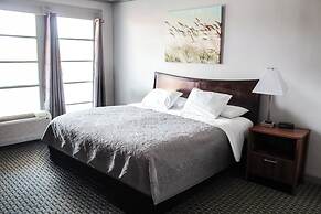 7 Gables Motel