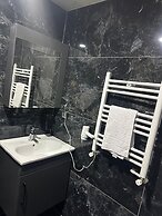 BLACK HOUSE OTEL TURİZM