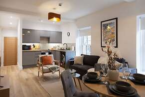 Central Harrogate Beautiful Bright 1-bedroom Apartment