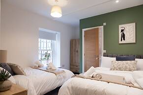 Central Harrogate Beautiful Bright 1-bedroom Apartment