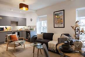 Central Harrogate Beautiful Bright 1-bedroom Apartment