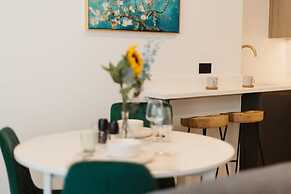 Central Leeds 1-bed Apartment Near Train Station
