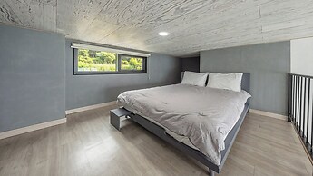 Yeosu Bokja Spa Pension