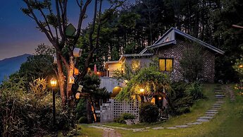 Yangyang Little Forest Pension