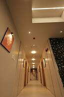 Balaji Hotel
