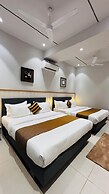Balaji Hotel