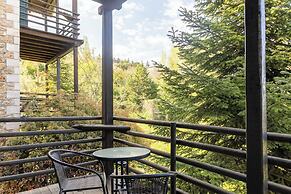 Vathyskia Guesthouse