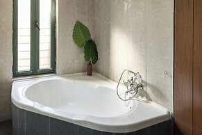 Vathyskia Guesthouse