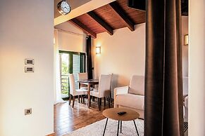 Vathyskia Guesthouse
