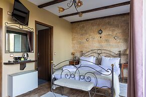 Vathyskia Guesthouse