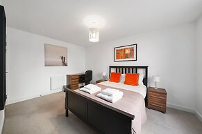 Kennet House 2 Bed and 2 Bath Apt. 7