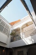Riad Della