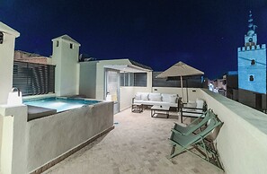 Riad Della