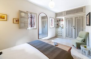 Riad Della