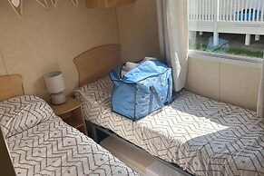 2 Bed - Sleeps 6 - Free Parking - Pets