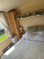 2 Bed - Sleeps 6 - Free Parking - Pets