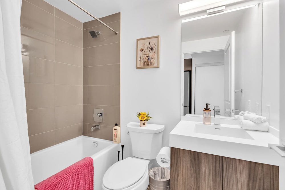 Econo Suites DT