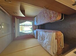 Twin Ayre Cabin Retreat, Welshpool