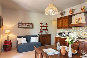 Calanchi Apartments