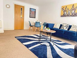 City Centre - Sleeps 2 - Wifi Parking Projector