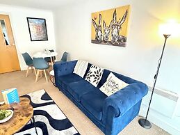City Centre - Sleeps 2 - Wifi Parking Projector