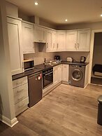 Cm Belfast Apartment Central Location, Modern Comfort