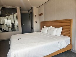 Ocean View Haute Hotel
