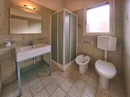 Equipped Flat Just a a Short Walk From the Beach