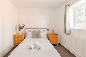 2 Bedroom Bangalow
