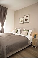 One Lux Stay 2br/ 2BA Antwerp Near Central Station