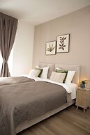 One Lux Stay 2br/ 2BA Antwerp Near Central Station