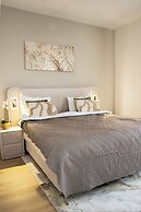 One Lux Stay 2br/ 2BA Antwerp Near Central Station