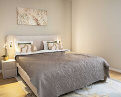 One Lux Stay 2br/ 2BA Antwerp Near Central Station