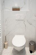 One Lux Stay 2br/ 2BA Antwerp Near Central Station