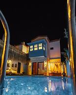 Alaçatı Paradise Hotel