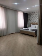 Aparan Hotel