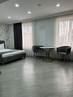 Aparan Hotel