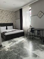 Aparan Hotel