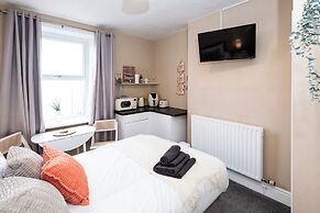 The Bayview Apart Hotel