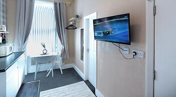 The Bayview Apart Hotel