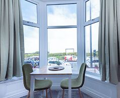 The Bayview Apart Hotel